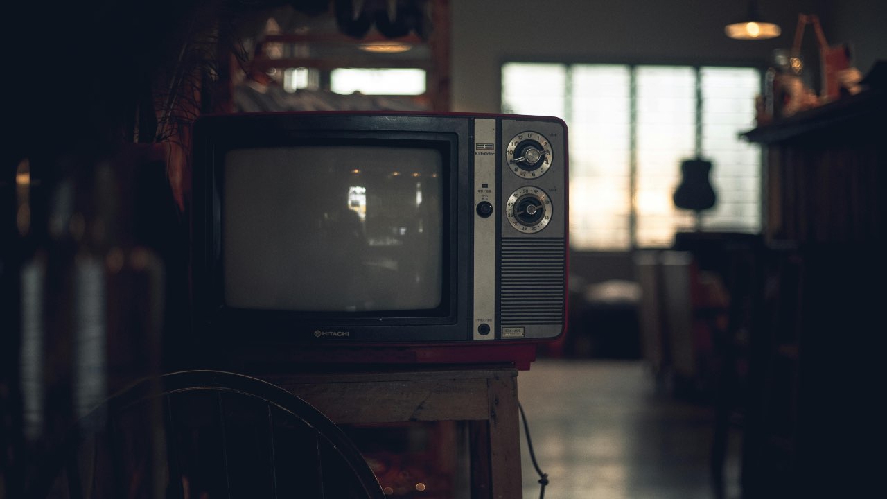 tv - pexels- skyvape
