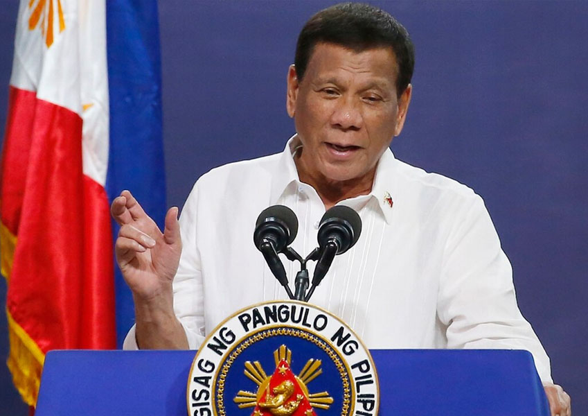 Filippine: Rodrigo Duterte – “Arrestare chi usa sigarette elettroniche in pubblico”