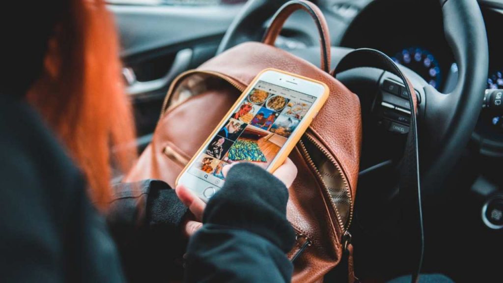 Per guidare basta l'app