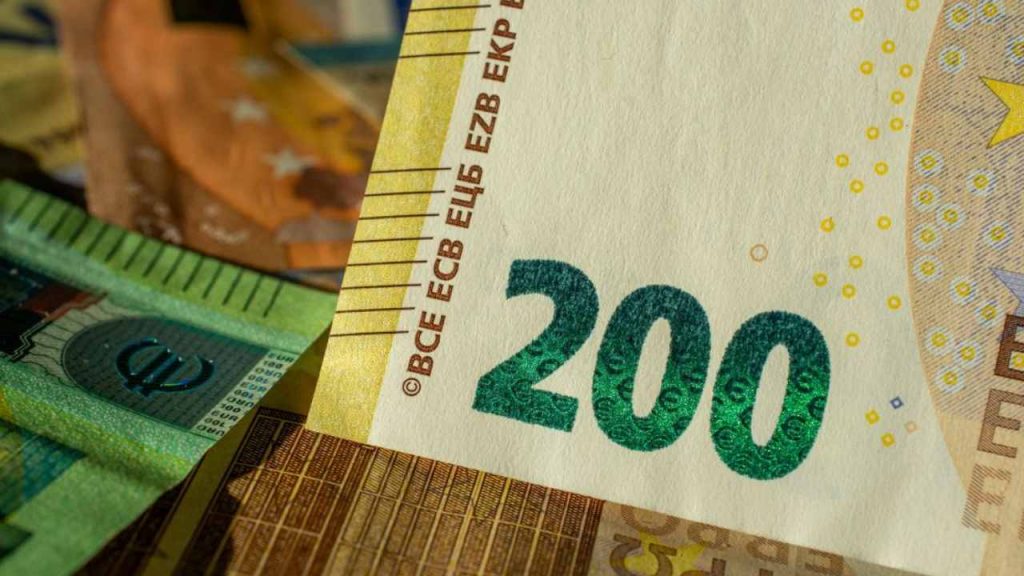 Bonus 200 euro: come ottenerlo