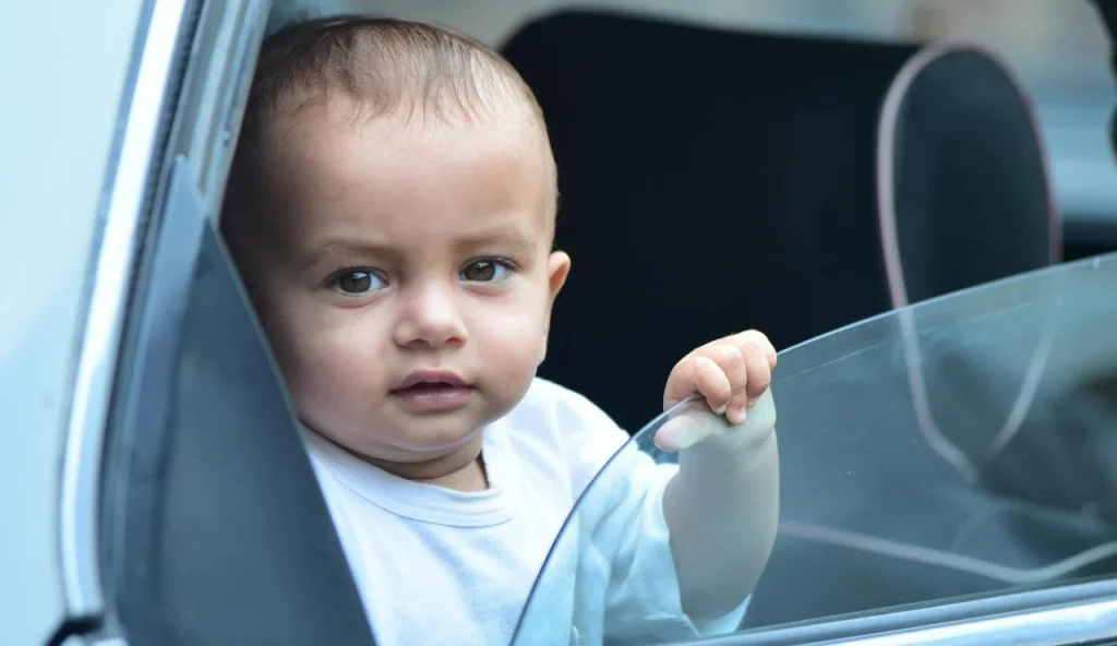 bambini in auto - skyvape