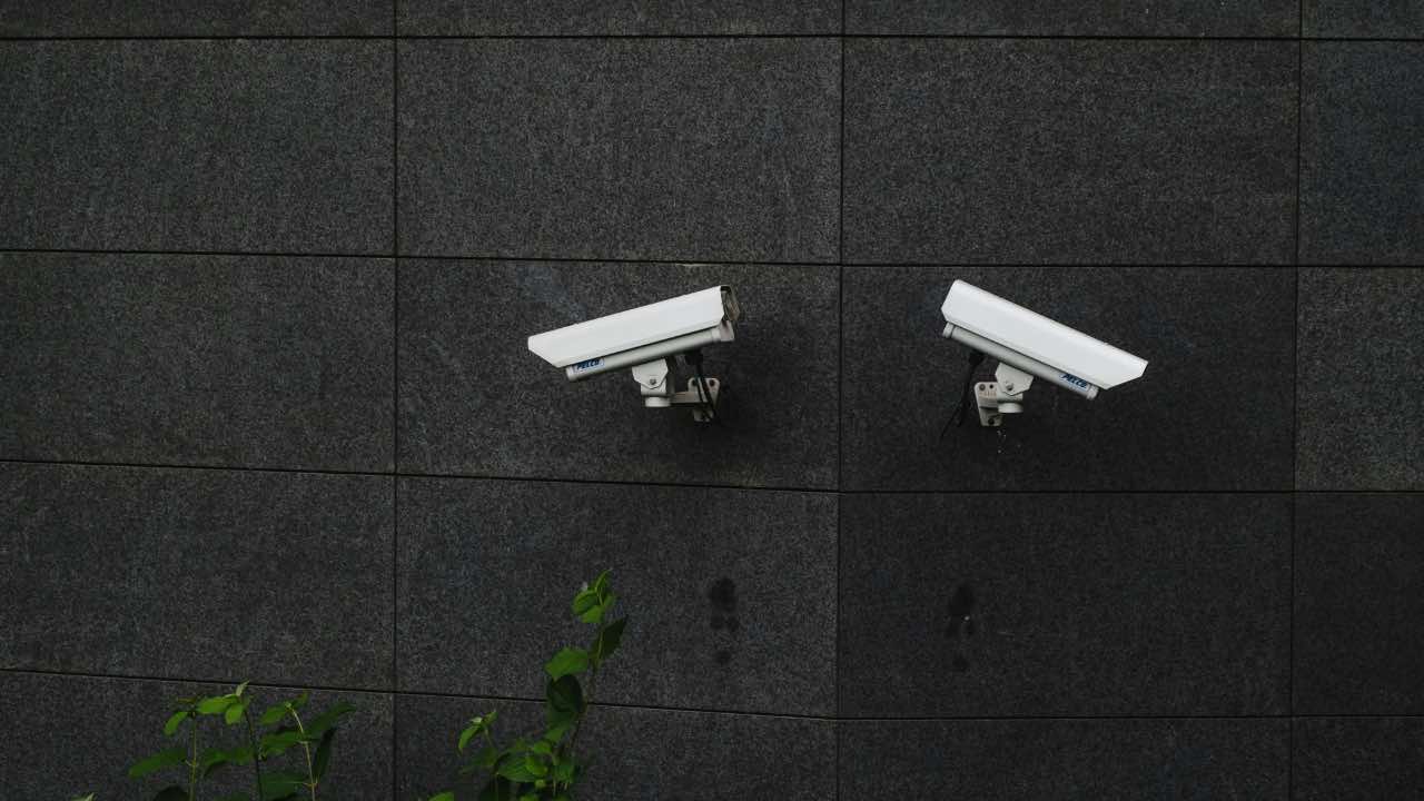 telecamere - pexels- skyvape