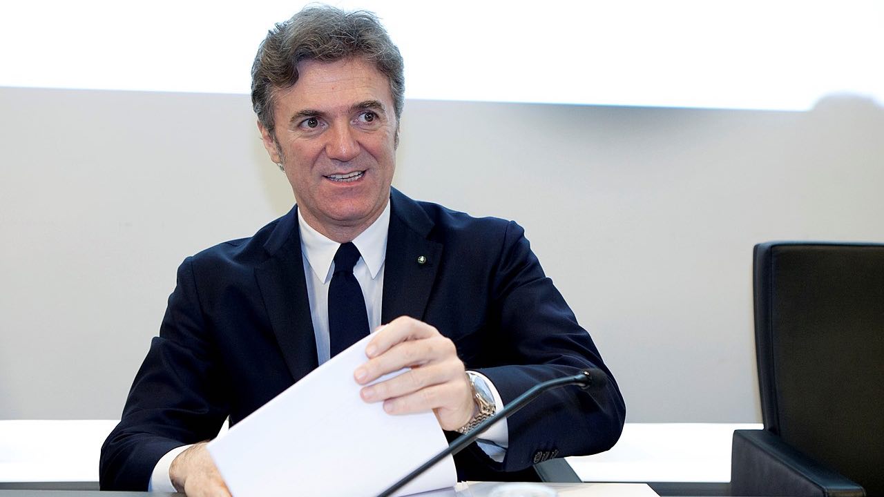 Flavio_Cattaneo - wikipedia - skyvape